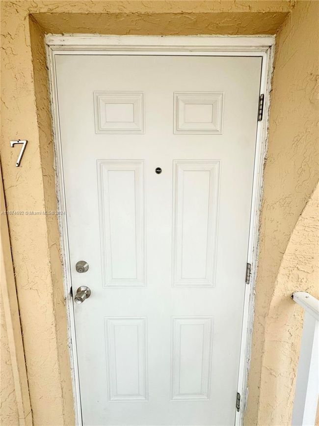 APT-7 - 258 Nw 47 Th Ave, Condo with 2 bedrooms, 1 bathrooms and null parking in Miami FL | Image 8