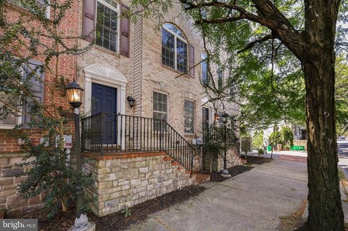 unit-3-830 W Walnut St, ALLENTOWN, PA, 18102-4887 | Card Image