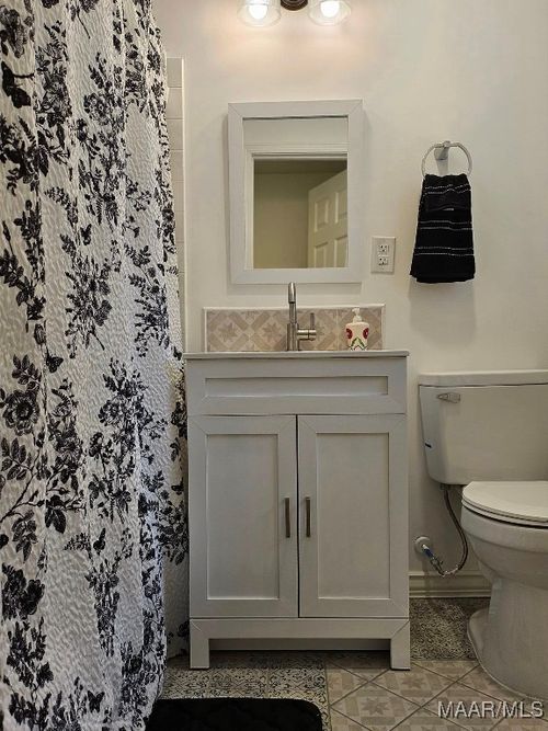 apt-d-1405 S Perry St, Montgomery, AL, 36104-5558 | Card Image