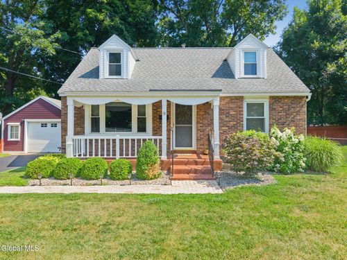 9 Sutherland Dr, Glenville, NY, 12302-5403 | Card Image
