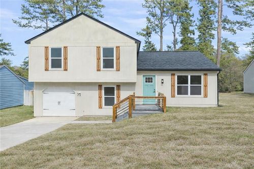 4592 Garden Hills Dr, Stone Mountain, GA, 30083-4568 | Card Image