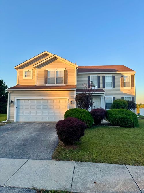 6216 Pond View Dr, Matteson, IL, 60443-2479 | Card Image