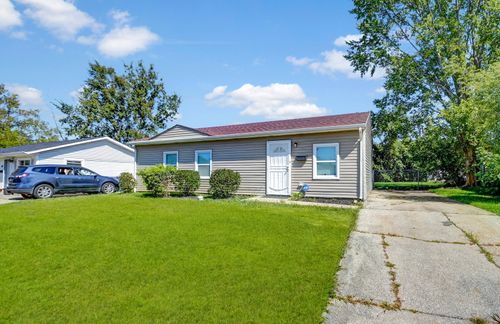 1897 Division St, Chicago Heights, IL, 60411-3199 | Card Image