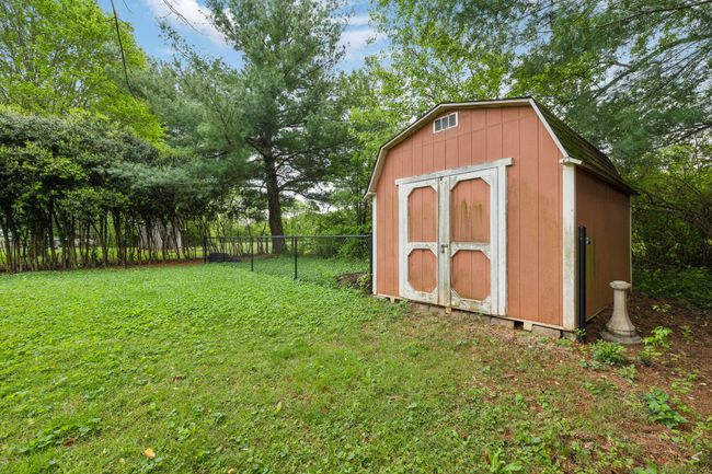 2261 High Meadow Dr, House other with 3 bedrooms, 2 bathrooms and 5 parking in Murfreesboro TN | Image 37