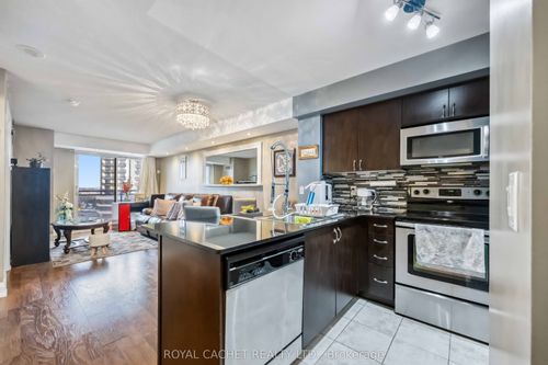 516-1070 Sheppard Ave W, Toronto, ON, M3J0G8 | Card Image
