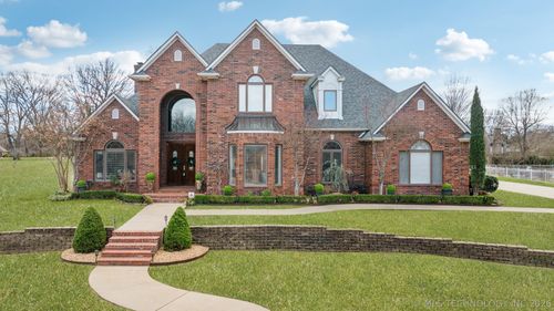 3423 River Bend Rd, Muskogee, OK, 74403-2338 | Card Image
