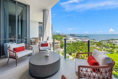 15C - 2811 S Bayshore Dr, Condo with 2 bedrooms, 2 bathrooms and null parking in Coconut Grove FL | Image 1