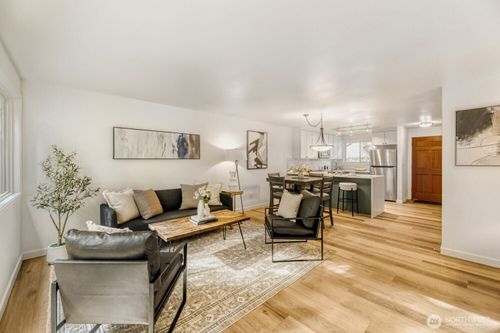 10-22906 Edmonds Way, Edmonds, WA, 98020-5047 | Card Image