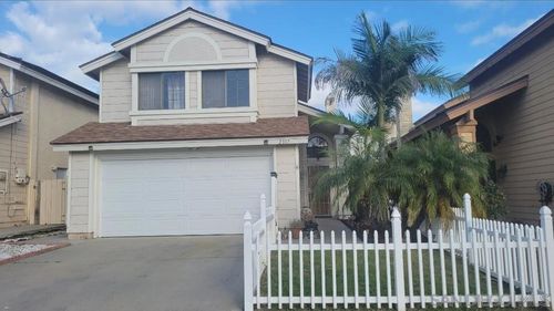 2317 Sherwood Dr, Lemon Grove, CA, 91945-3844 | Card Image