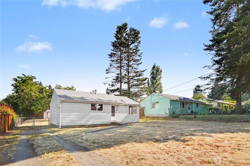 842 Sw 126th St, Seattle, WA, 98146-2751 | Card Image