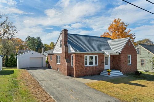 31 Fairview Street, Laconia, NH, 03246 | Card Image