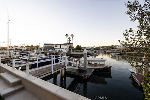 613 36th St, Newport Beach, CA, 92663 | Card Image