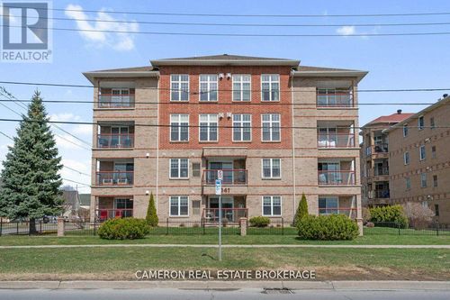 102-341 Water St W, Cornwall, ON, K6J1A5 | Card Image