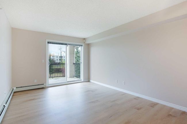 1331 - 2395 Eversyde Avenue Sw, Condo with 2 bedrooms, 1 bathrooms and 1 parking in Calgary AB | Image 8