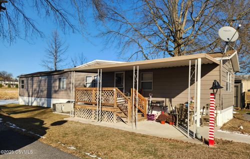 14 Lynn St, Mifflinburg, PA, 17844-8301 | Card Image