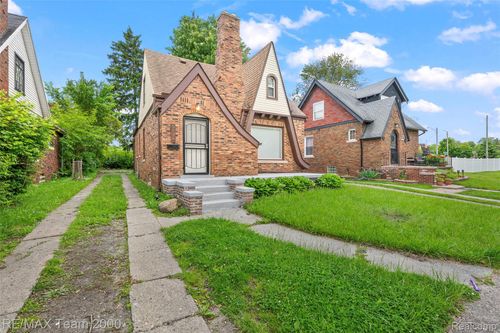 5935 Devonshire Rd, Detroit, MI, 48224-3238 | Card Image