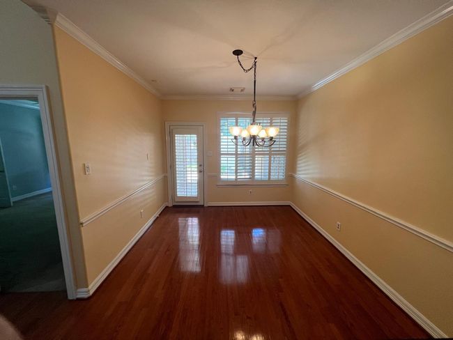 1155 Enclave Sq E, Townhouse with 4 bedrooms, 3 bathrooms and 2 parking in Houston TX | Image 8
