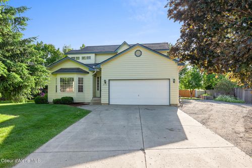 8393 N Cloverleaf Dr, Hayden, ID, 83835-7200 | Card Image