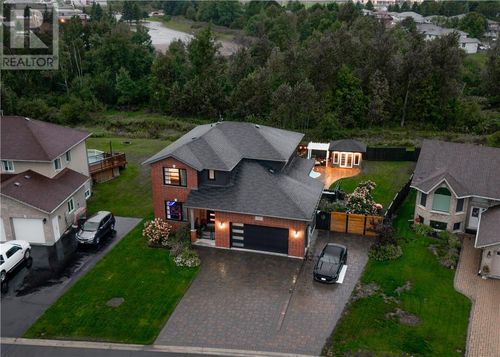 1528 Jeanne D'Arc St, Hanmer, ON, P3P0A2 | Card Image