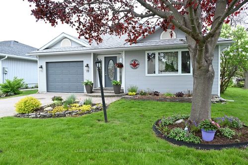 18 Cretney Dr, Wellington, ON, K0K3L0 | Card Image