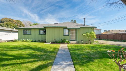 324 Hamilton Dr, Fairfield, CA, 94533-5845 | Card Image