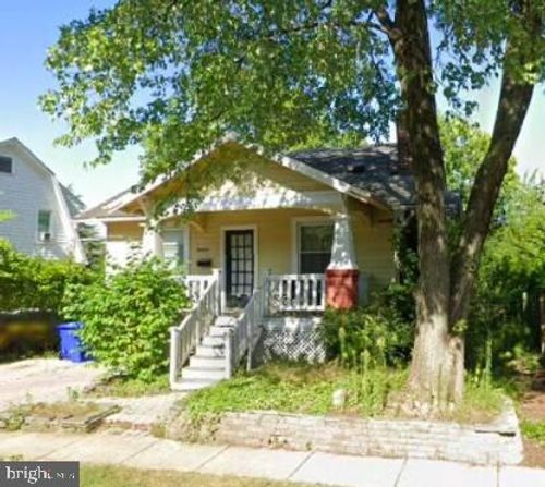 1613 N Garfield St, ARLINGTON, VA, 22201-3923 | Card Image