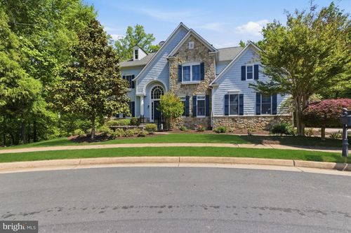 1401 Hidden Hill Ln, Vienna, VA, 22182-1767 | Card Image