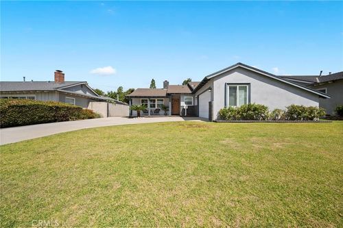 741 W Front St, Covina, CA, 91722 | Card Image