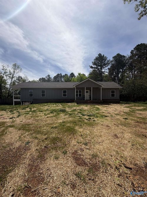 214 Crystal Creek Dr, New Market, AL, 35761-8843 | Card Image
