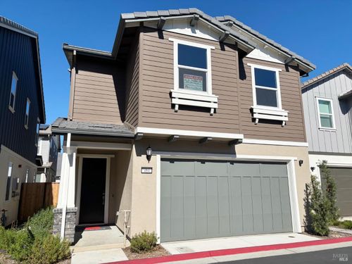 484 Sanchez Ct, Sonoma, CA, 95476-9315 | Card Image