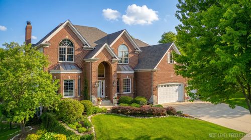 908 Knox Ln, Batavia, IL, 60510-3399 | Card Image