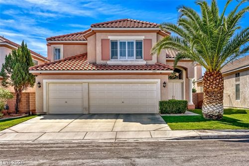 8083 Shadowvale Dr, Las Vegas, NV, 89147-5645 | Card Image
