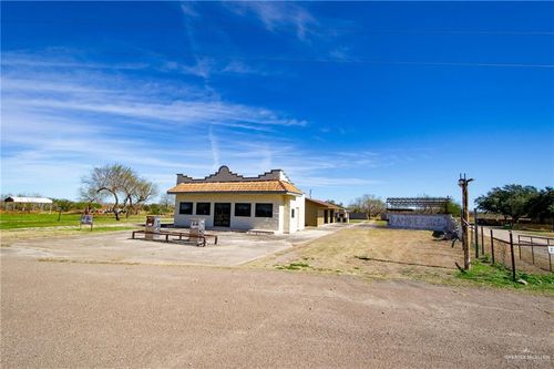 2528 N Highway 83, Roma, TX, 78584-5900 | Card Image