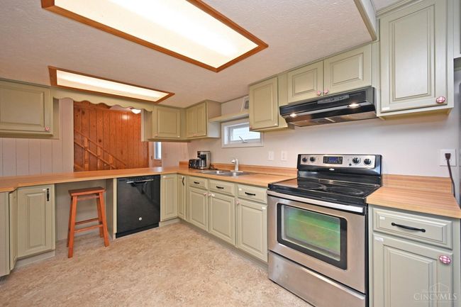 872 Waynoka Dr, House other with 5 bedrooms, 3 bathrooms and null parking in Sardinia OH | Image 13