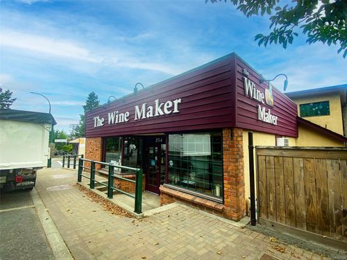 254 Island Hwy, View Royal, BC, V9B1G2 | Card Image