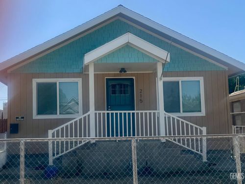 215 Monroe St, Taft, CA, 93268-1909 | Card Image