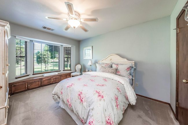9415 21 St Ave, Home with 3 bedrooms, 3 bathrooms and null parking in Lemoore CA | Image 35