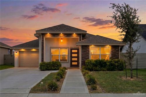 1007 Sycamore Ave, Alton, TX, 78573-3755 | Card Image