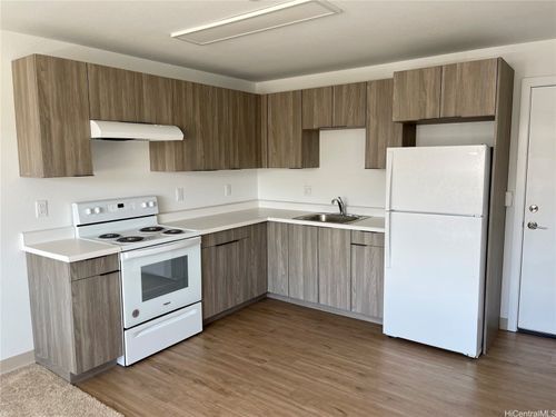 unit-402-216 Olive Ave, Wahiawa, HI, 96786-5728 | Card Image
