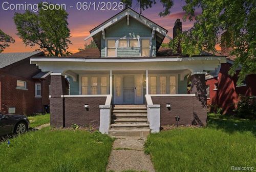 13335 Strathmoor St, Detroit, MI, 48227-2887 | Card Image