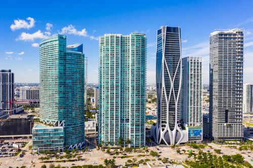 apt-5606-900 Biscayne Blvd, Miami, FL, 33132-1577 | Card Image