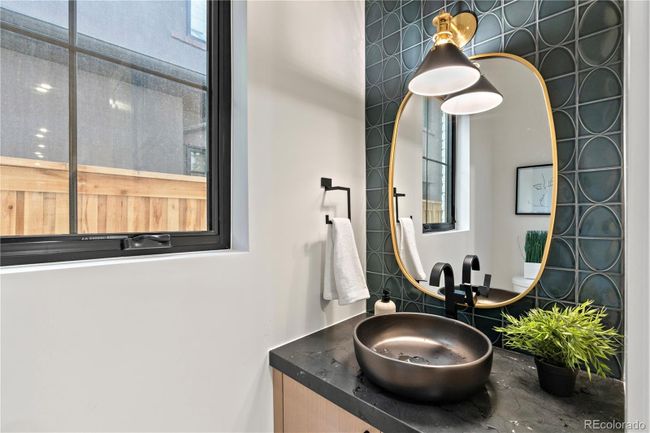1238 S Saint Paul St, House other with 4 bedrooms, 6 bathrooms and 3 parking in Denver CO | Image 19