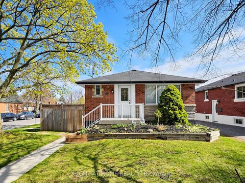 1 Welbourn Dr, Hamilton, ON, L9A3N1 | Card Image