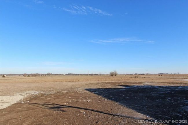 399344 1425 Dr, House other with 4 bedrooms, 3 bathrooms and null parking in Dewey OK | Image 33