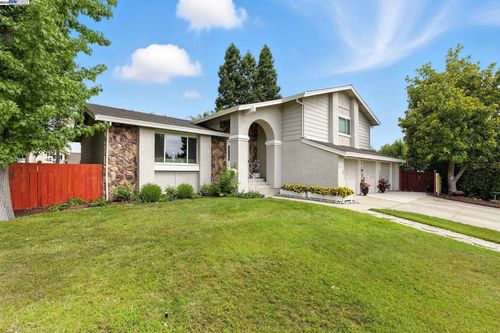 2740 Mohawk Cir, San Ramon, CA, 94583-2450 | Card Image