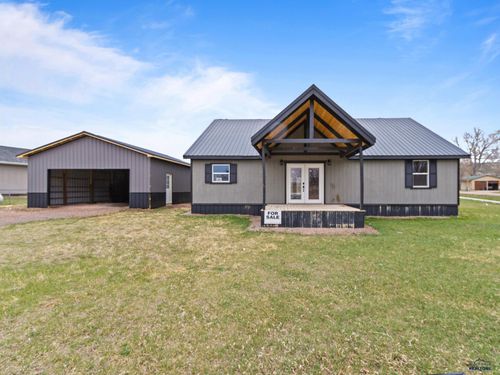gray-blvd-1715 Other, Newcastle, WY, 82701 | Card Image