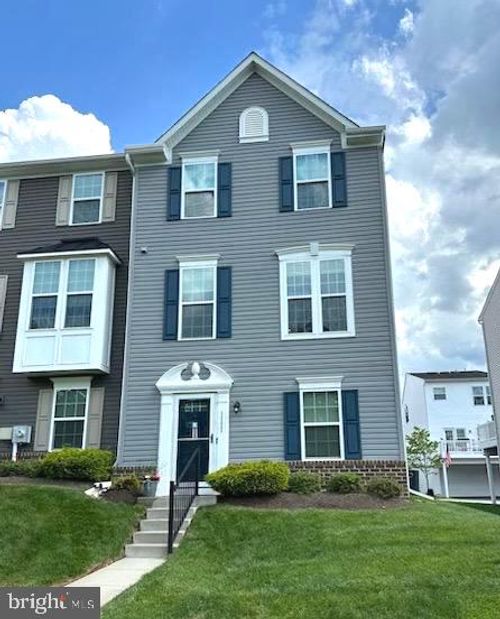 1111 Utley Aly, PHOENIXVILLE, PA, 19460-3033 | Card Image