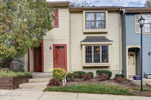 141 Eastwick Ct, Aberdeen, NJ, 07747-1865 | Card Image