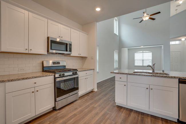 2277 Obsidian Dr, House other with 4 bedrooms, 3 bathrooms and null parking in Aubrey TX | Image 12