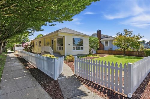 476 20th Avenue, Longview, WA, 98632 | Card Image